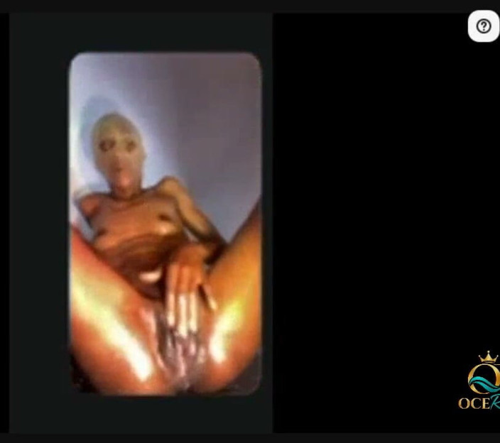 OCEReina: Come Lets Play
