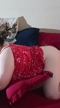 Сосет хуй это все, что она хочет делать новые горячие вещи