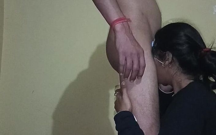 Hot Desi Sex: Невестка сидела на пенис и трахнула кобылицу банка