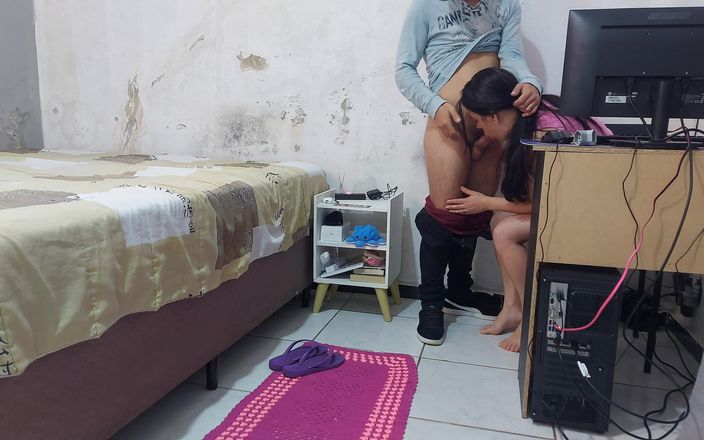 Kasallpimenta: Lonely Housewife Can't Resist the Internet Technician and Makes Her...