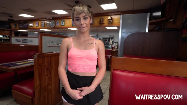 Waitress POV: Waitress POV - Anna Mae - country cutie w/ a booty