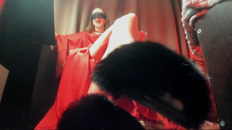 Skinny_lady69: 푹신한 슬리퍼 노예 훈련