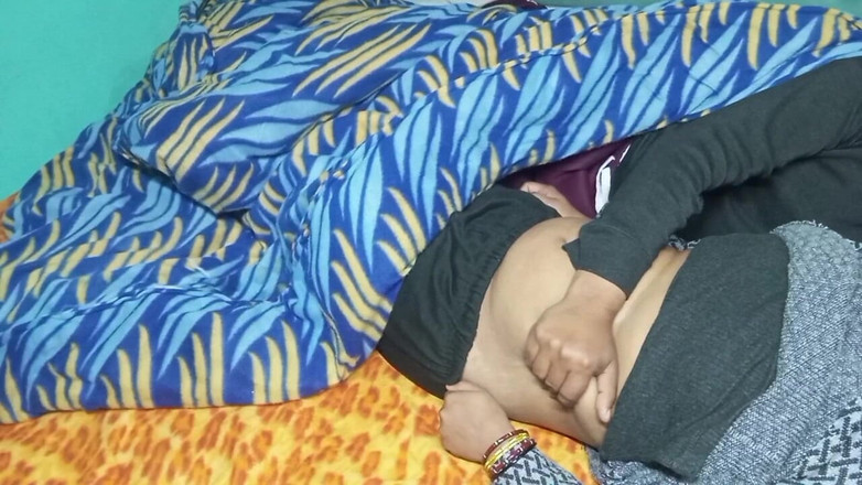 Manjushukla: Świeżo poślubiona Bhabhi ma romans.