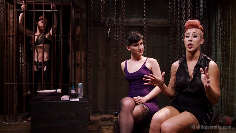 Kink University: Fisting vaginale e anale