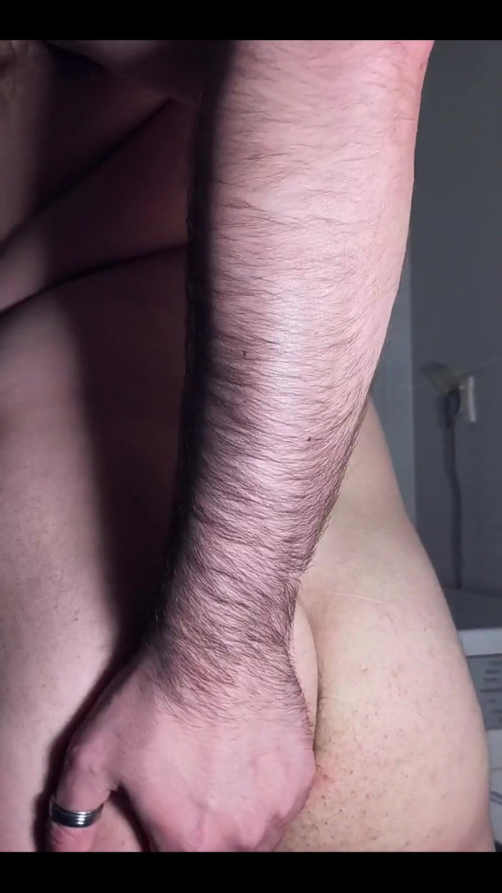 NaturalBornSinner: Lose the Clothes
