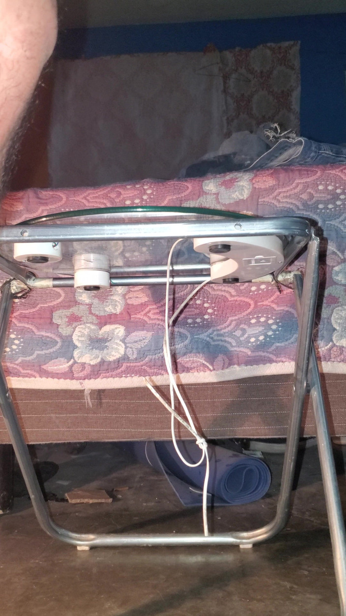 stoned boy: Evde anal terapi