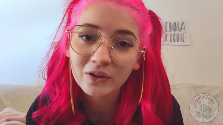 Emma Fiore: Cewek Argentina penurut minta kamu ngocok susu di wajahnya