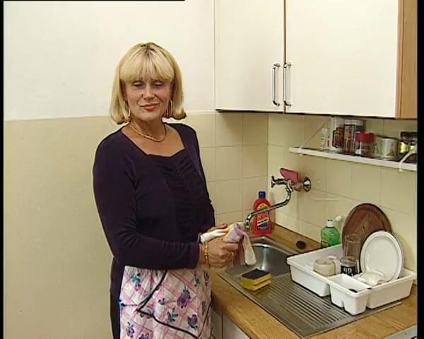 YOUR FIRST PORN: Oma Nicole Kann Noch Mehr... Oma nicole kann noch mehr...