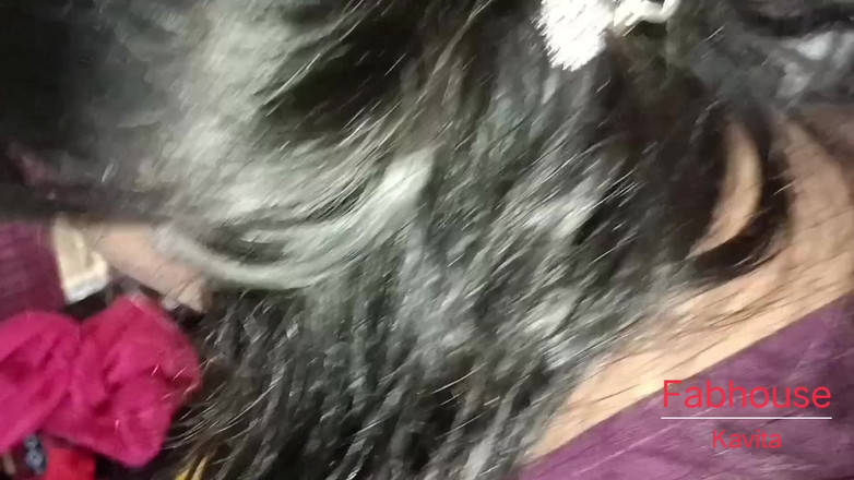 Kavita _zawazawi: Un couple desi baise dans la salle à manger de l’hôtel