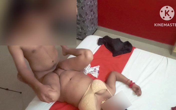 Bebi sonai: Tatie indienne, chambre d’hôtel, sexe hardcor, gros seins, gros cul,...