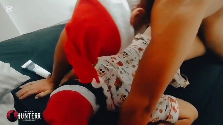 TheBlacKHunterr: Getting the Best Gift From Santa Claus
