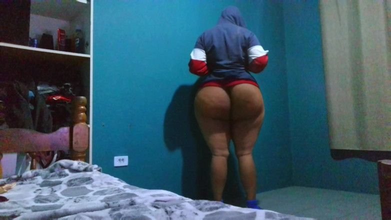 Sissy sapeca studio: Banci ts ngentot pantat gelembung raksasa