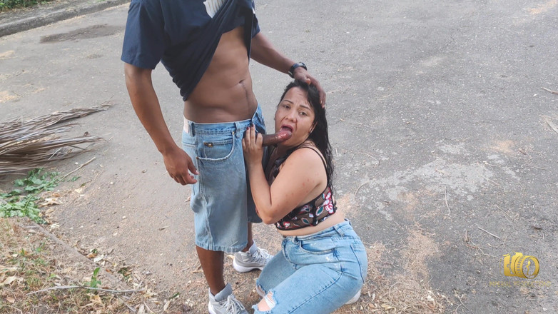 Rioc69: Rioc och Anita vill verkligen knulla, och önskan fångade dem bakom...