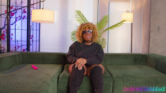 Dark Wet Dreemz: Tabu gjutning soffa