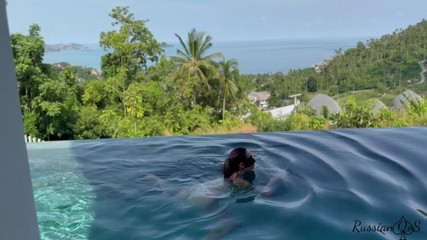 RussianQOS: Masturbating by the Pool in Luxurious Villa