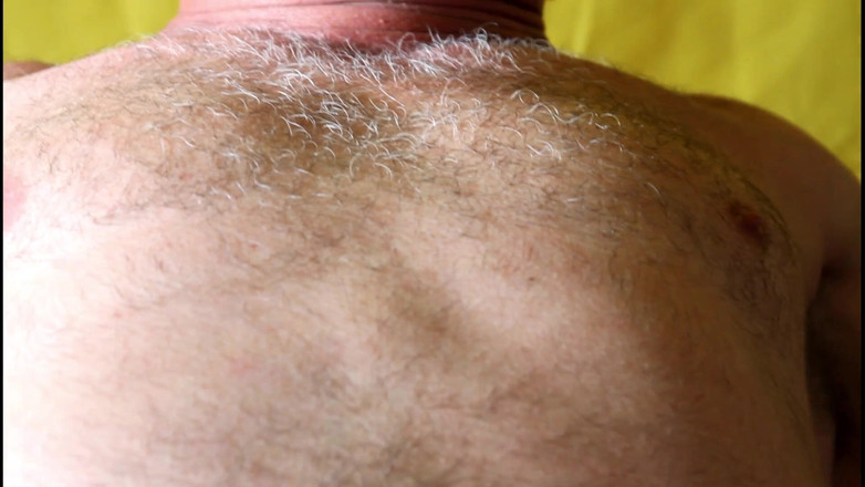 Gaybear1966: Wielki brzuch gej niedźwiedź Stepdaddy hunk mięśni niedźwiedź trening i...