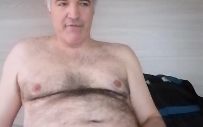 Setesesso7: Я писаю в пустую бутылку, и я дрочу мой член жестко, как железный