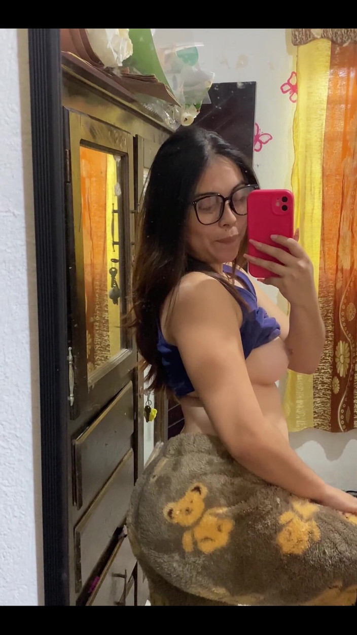 camicamilahotwife: 谁敢来操我