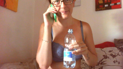 Nicoletta Embassi: Am telefon mit einem meiner sklaven