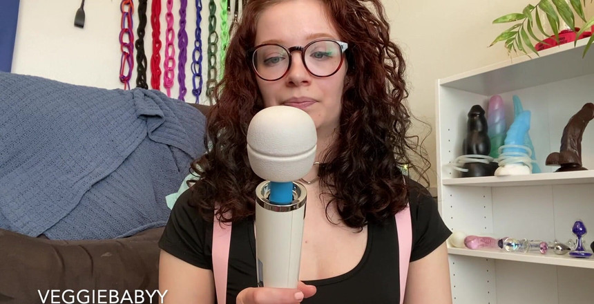 Veggiebabyy: Toy Talks # 4! Este é principalmente as vibrações. Vocês querem me ver...