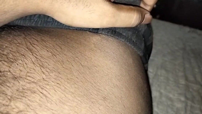 Desi Tits: Desi Solo
