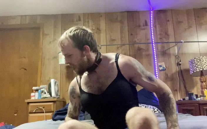Slaveboy: Fuckin myself