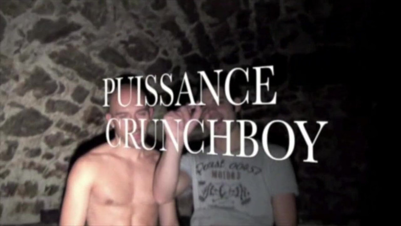 FRENCH AMATORS SEXTAPES: Adam zerżnięty przez Enzo w piwnicy discret