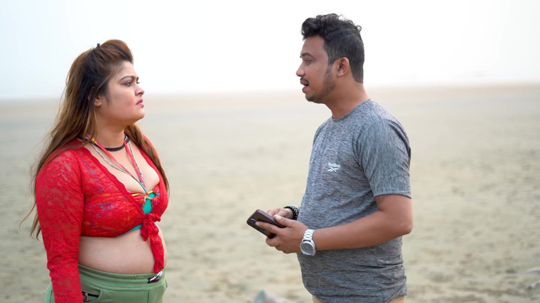 Tejashwini: Indian Pornstar Gangbang Fucking Hardcore