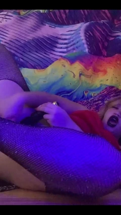 Kesintisiz boşalma ve dildo oral seks