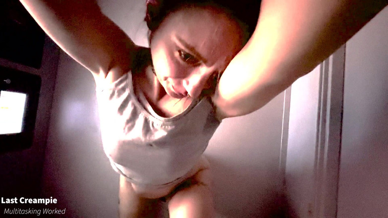 PNW Porn: Meine versaute freundin zum gloryhole gebracht