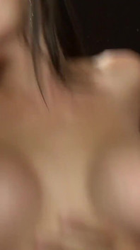 淫荡的女友valentina Cruz有两个漂亮的大活泼奶子和黑发喜欢被饥渴的鸡巴操