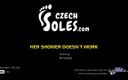 Czech Soles - foot fetish content: Її душ не працює