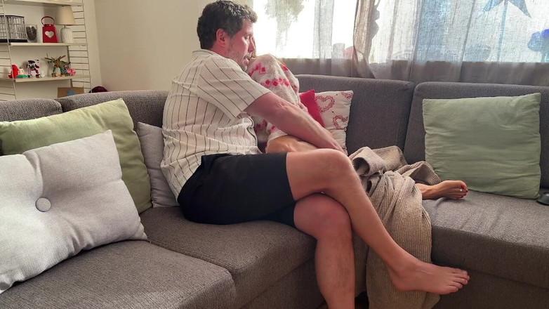 LoveAndRopes: Para Przestaje Oglądać Telewizję I W Końcu Uprawia Seks Na...