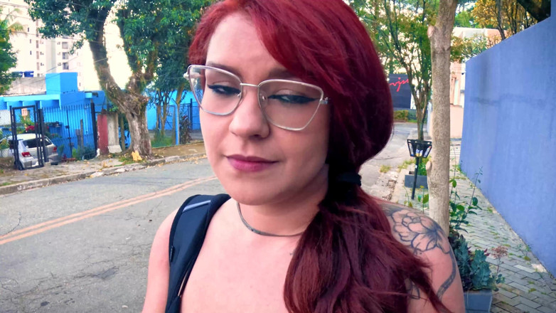 Redxxcutie: Bản Thu Âm Đầu Tiên Của Tôi, Anh Chàng Đến Bên Trong Tôi