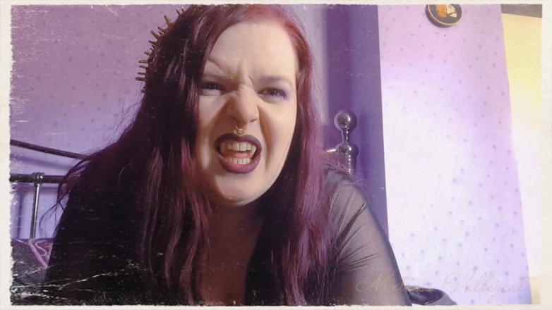 Mxtress Valleycat: Suck My Mist