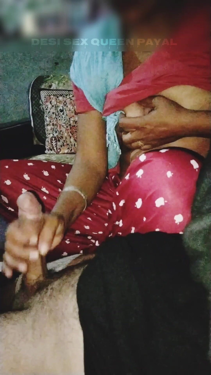 Desi Sex Slave: Desi ragazza calda sega la sua amica con piacere ragazza...
