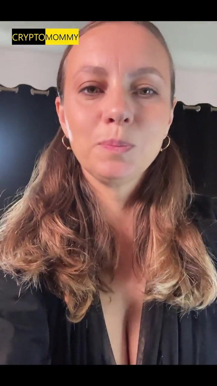 Crypto Mommy: Pervers de luxe