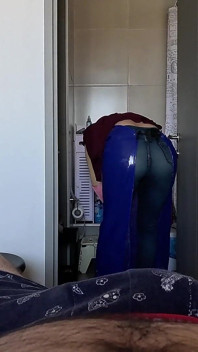 Arab Cleaning Lady Handjob Mia Niqab