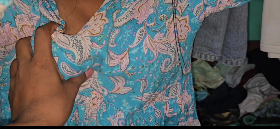 SafeRosebush8: Sesso con la più bella ragazza del nostro villaggio