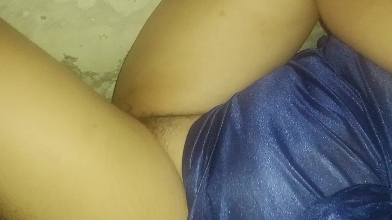 Citra: Meu sogro está fora e estou brincando com minha sogra