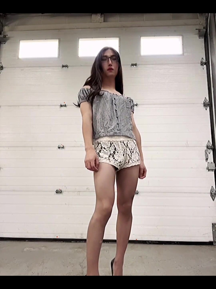 Eva Pans: Trying Some Outfit in the Shop