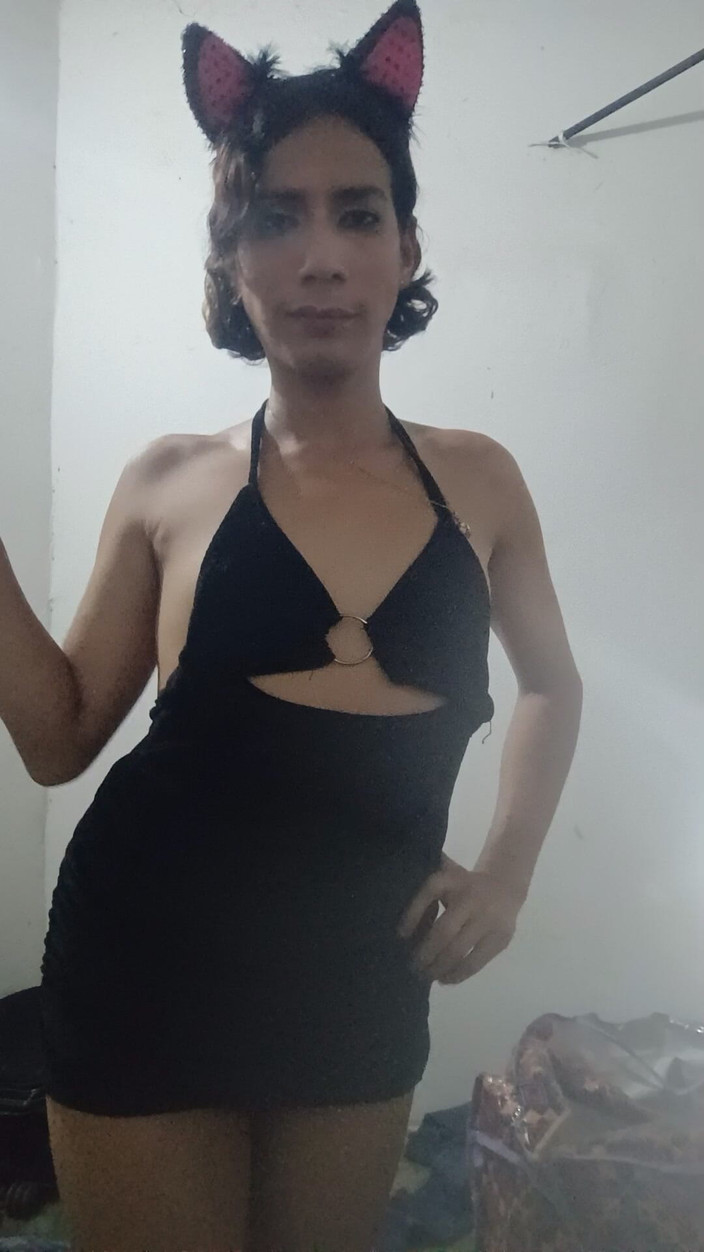 Femboy from Colombia: Diese Hormone sind alle Damdola