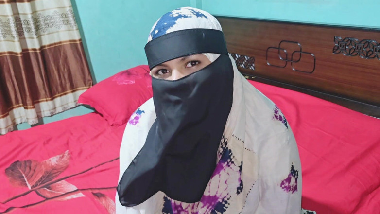 Banglavabi: Aunty Gave Me Her Pink Pussy to Fuck, Oops