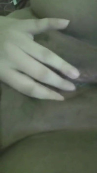 WildEnglishBBW solo pleasuring my pink wet pussy