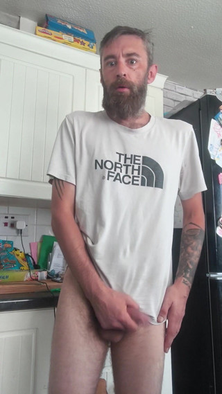 Smoking stoker: Big Dick Wanking