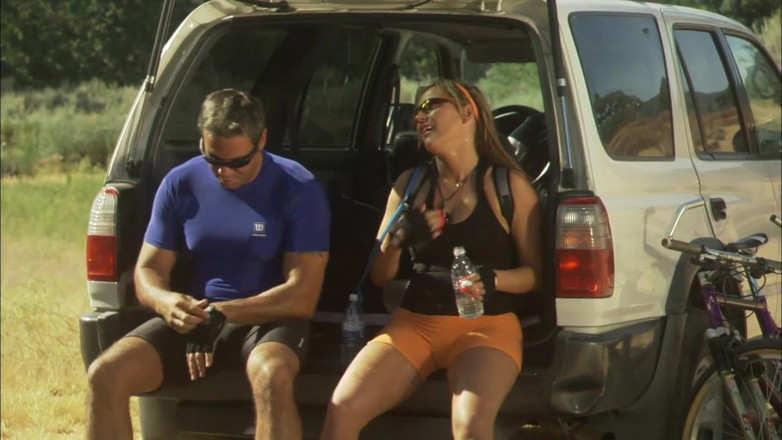 Art XXX: Sexe torride dans la nature pour une salope coquine