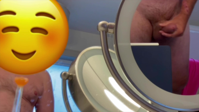 Truridge: Vor der dusche und Dusche wichsen mit sperma