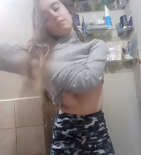 RavenHearth666VIP: Striptease 18 jahre