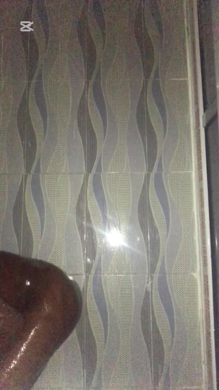 Big_brown: Chcete se vystříkat na obličej