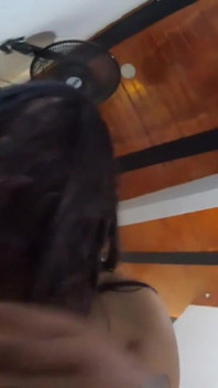La cagna venezuela dai capelli lunghi fa sesso alla missionaria lozione la sua figa lei un grosso culo grande ragazza puttana cavalcando un cazzo nero - jhodez1